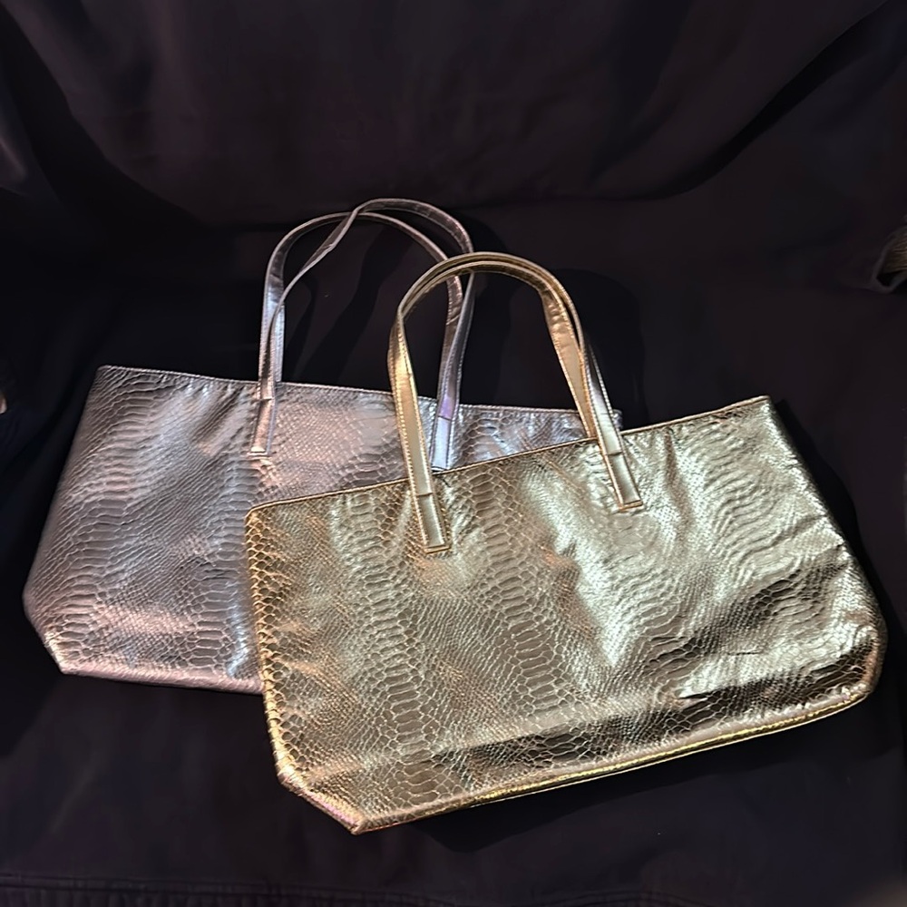 2 Metallic Tote Bags gold and silver